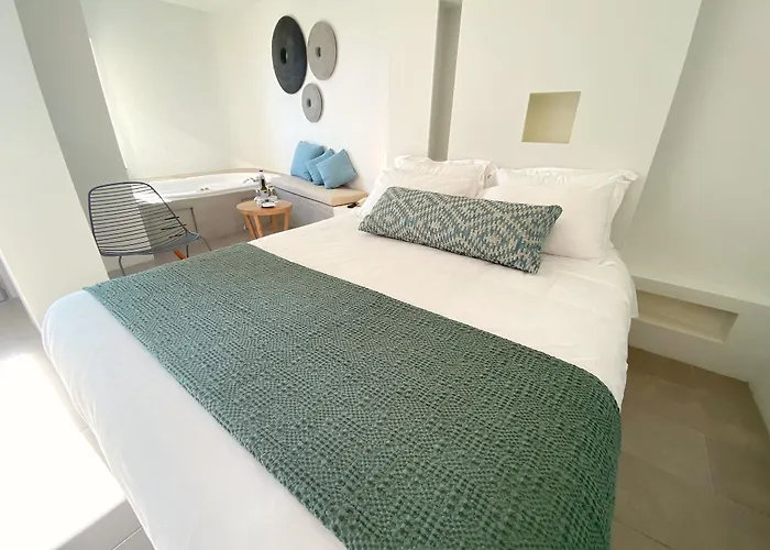 Panorama Boutique Fira (Santorini)