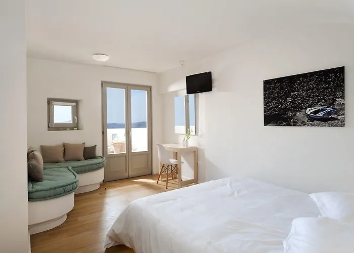 Panorama Boutique Fira (Santorini)