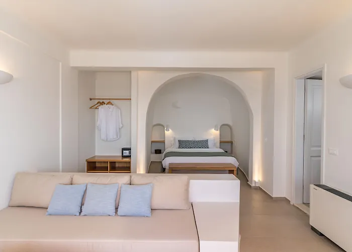 Panorama Boutique Fira (Santorini)